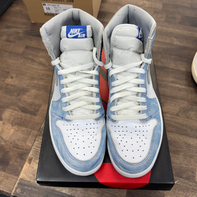 Hyper Royal Jordan 1 High (USED)