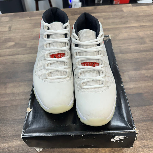 Platnium Jordan 11 Retro (USED)