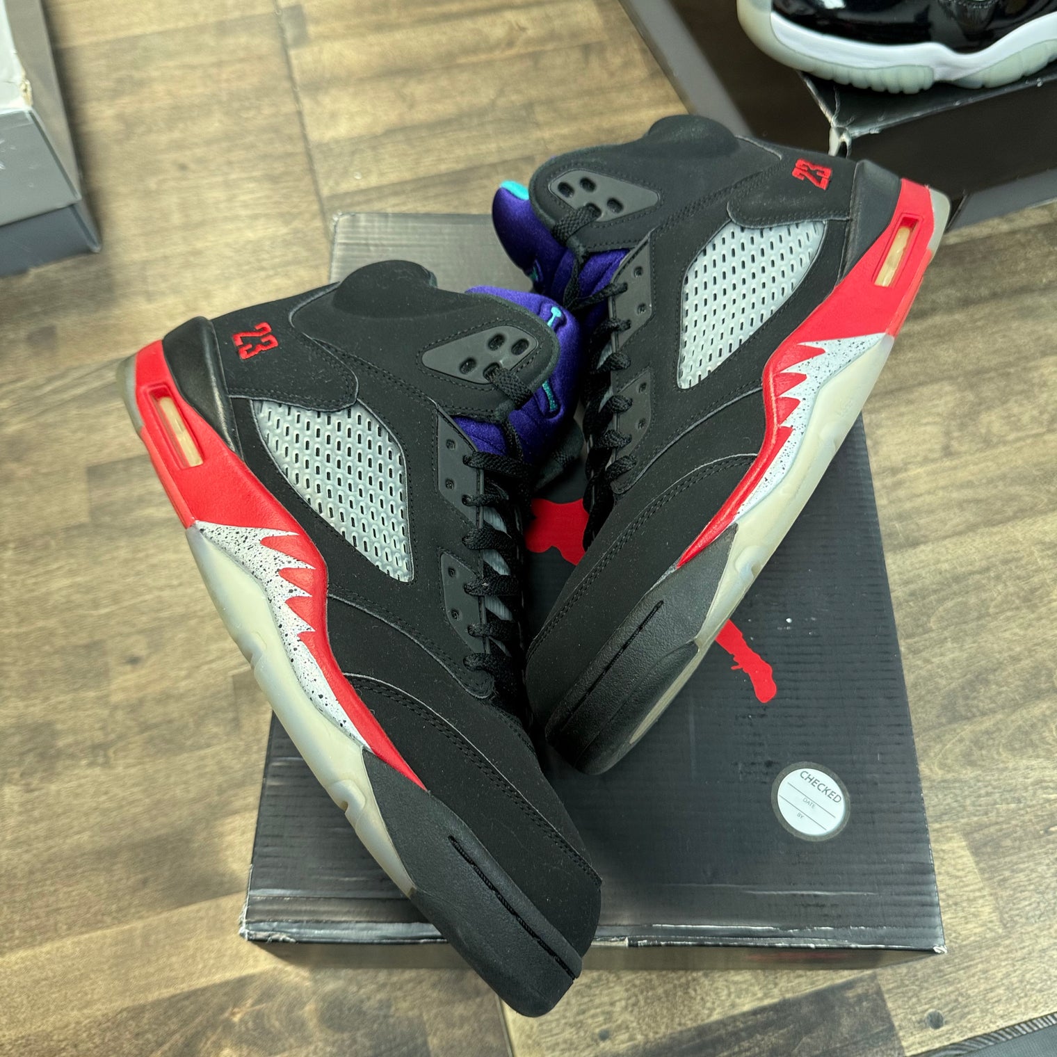Top 3 Jordan 5 Retro (USED)