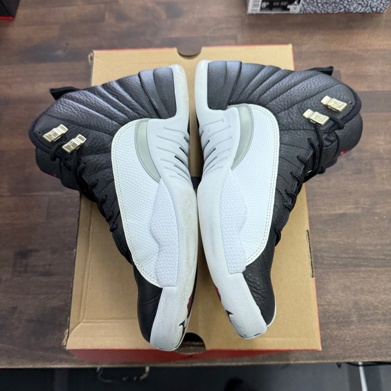 Playoff Jordan 12 Retro (USED, Replacement Box)