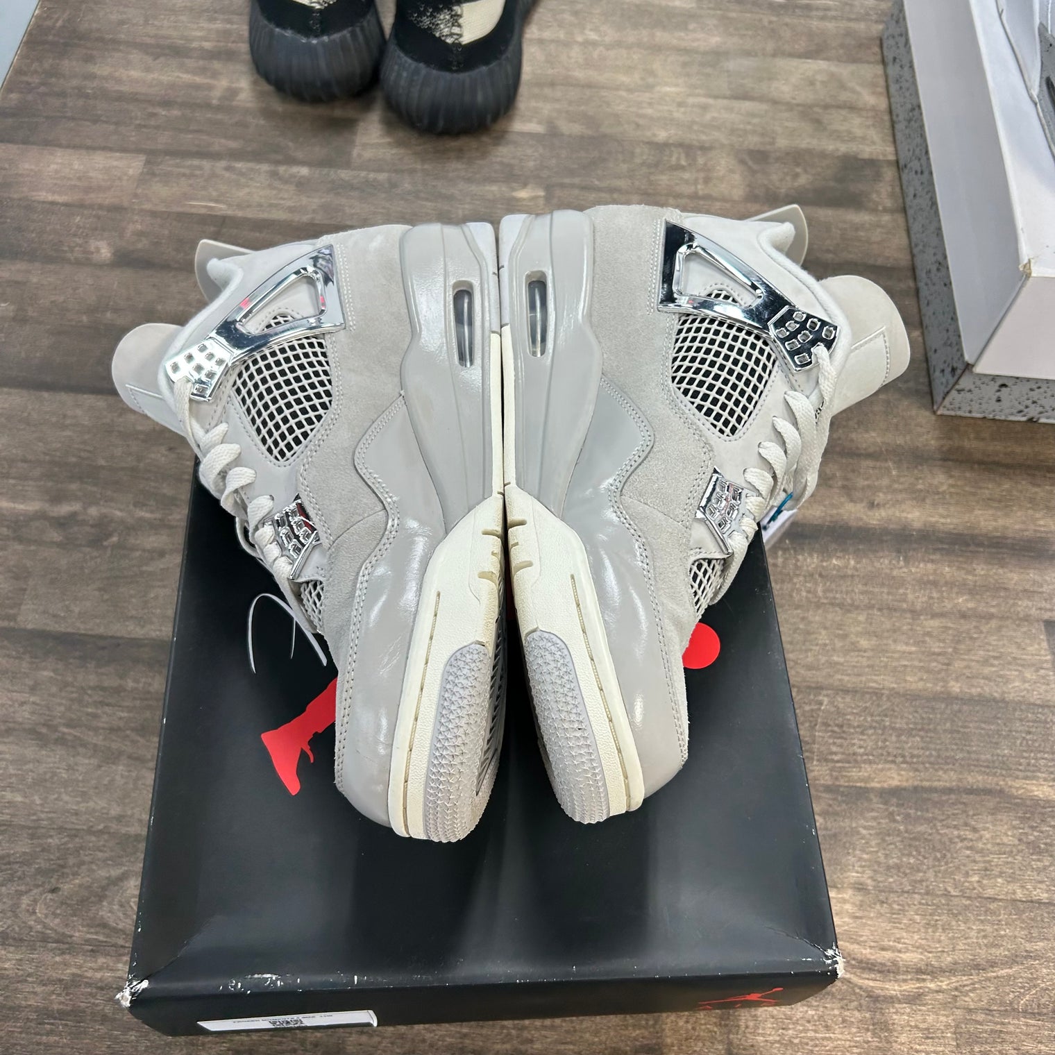 Jordan 4 Retro Frozen Moments (Women's) (US 11W) (USED)