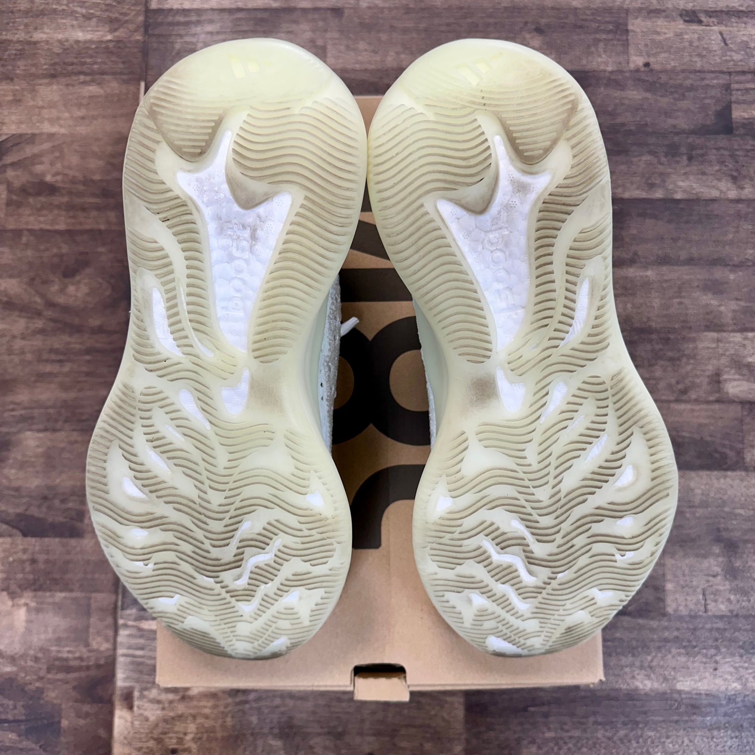 Calcite Yeezy 380 (Used, No Insoles)
