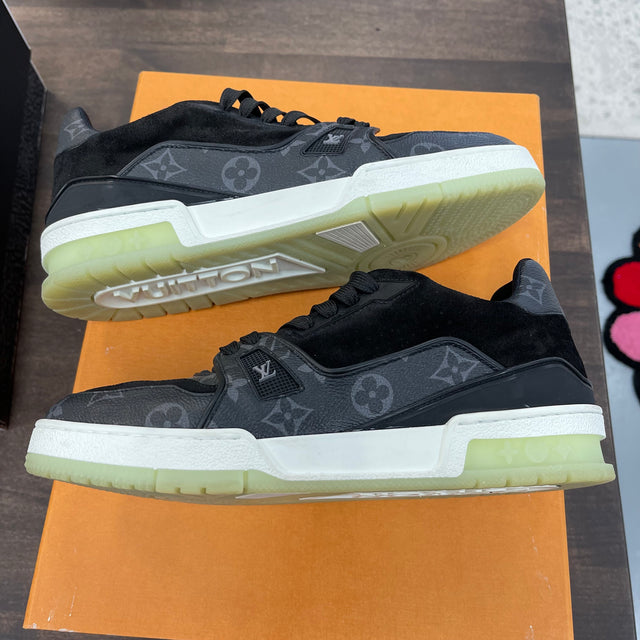 LV Trainer Black (USED) (LV Size 6)