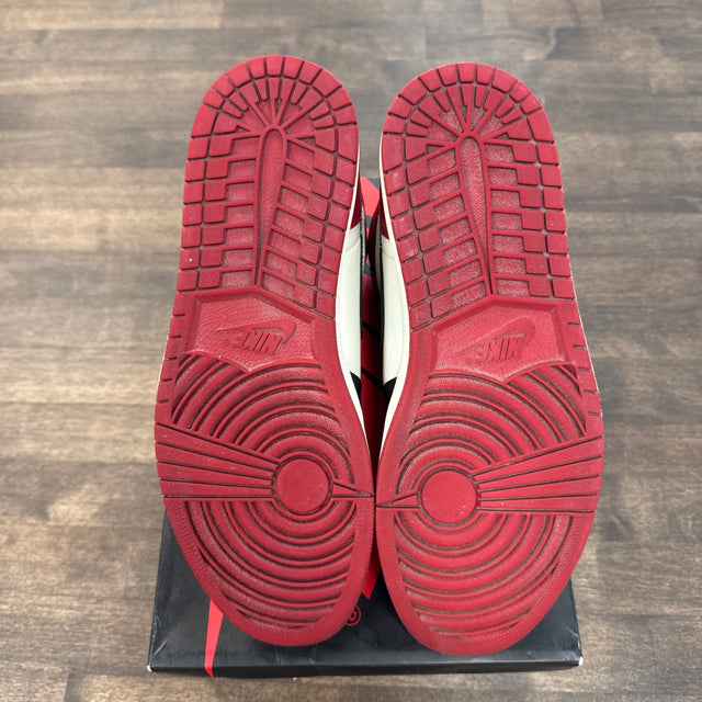 Bred Toe Jordan 1 High (USED)