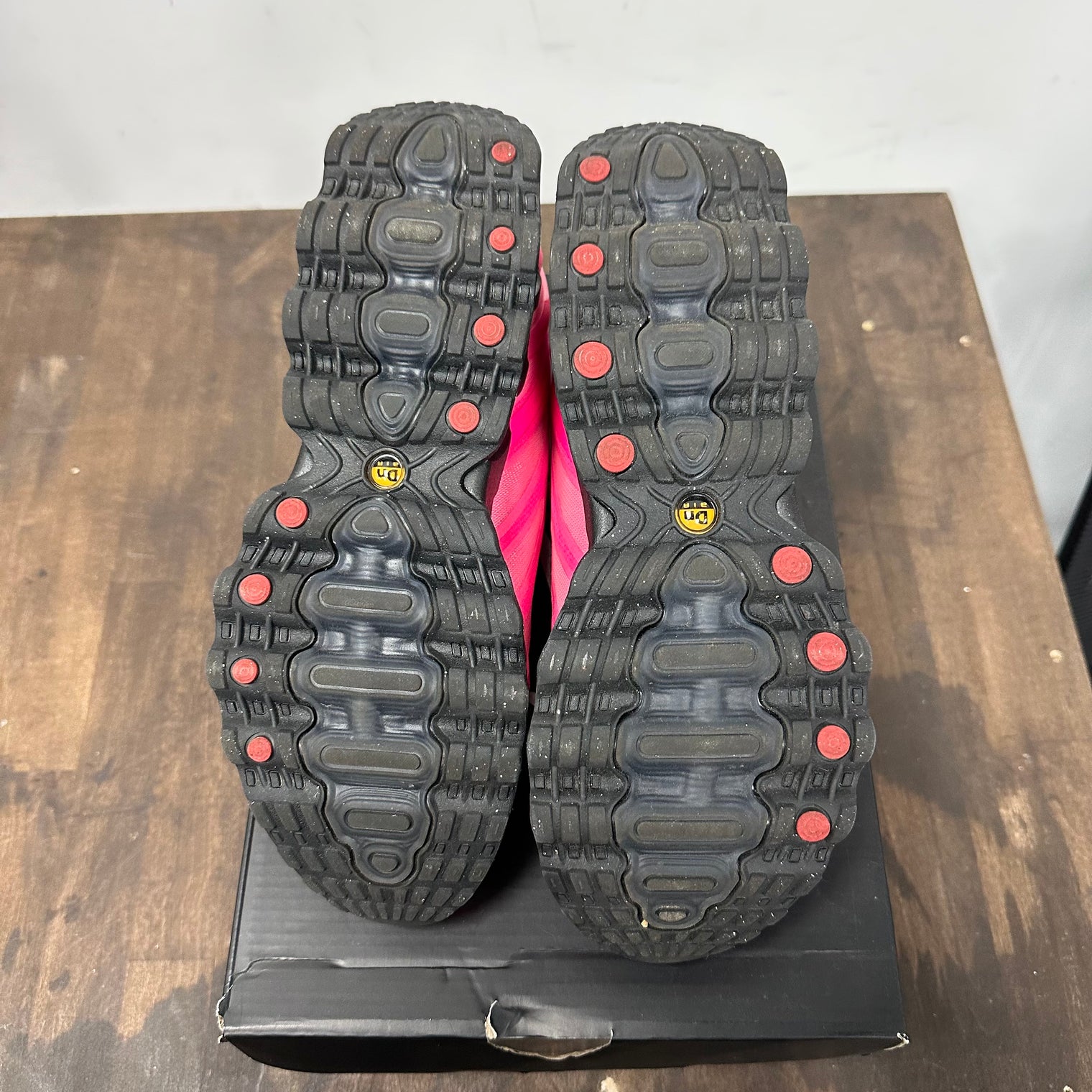 Nike Air Max DN8 Hyper Pink (USED)