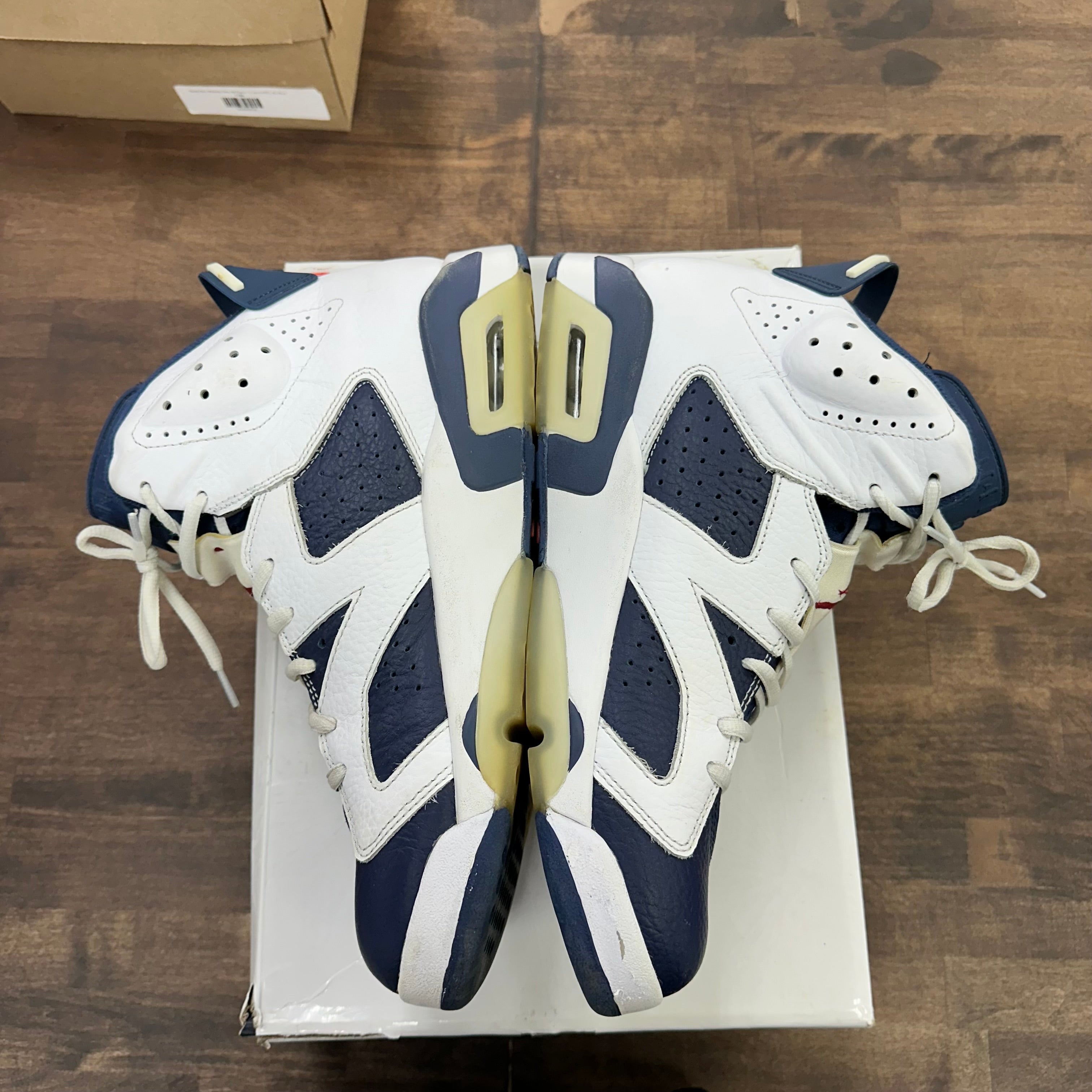 Jordan Olympic Jordan 6 Retro (2024) (USED) Size 11 (Pre-Owned) - Image 3