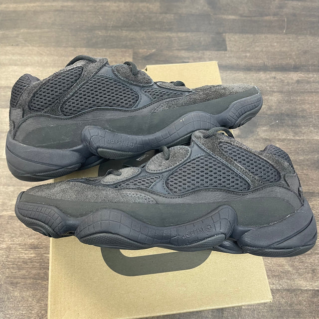Utility Black Yeezy 500 (USED)