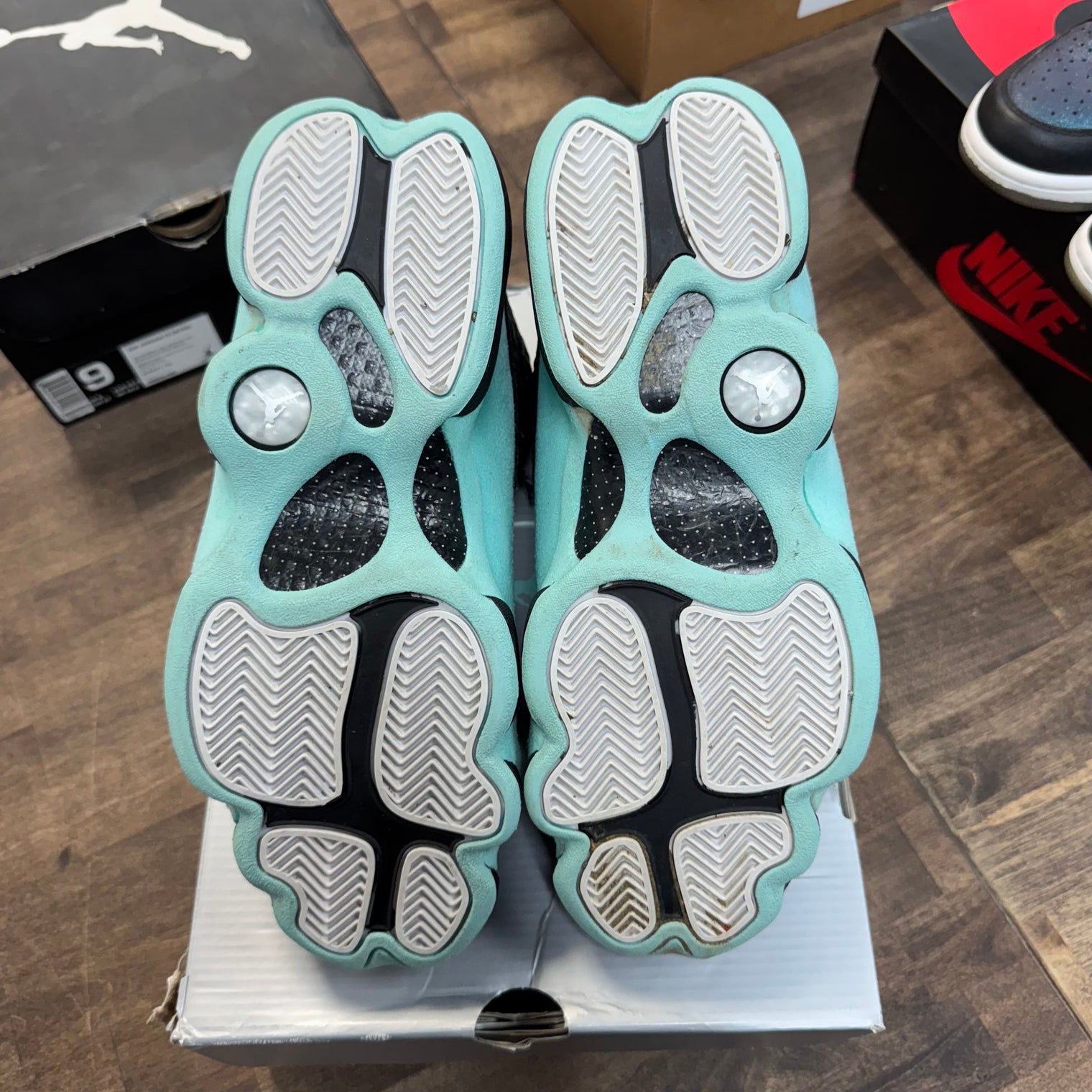 Black Island Green Jordan 13 Retro (USED)