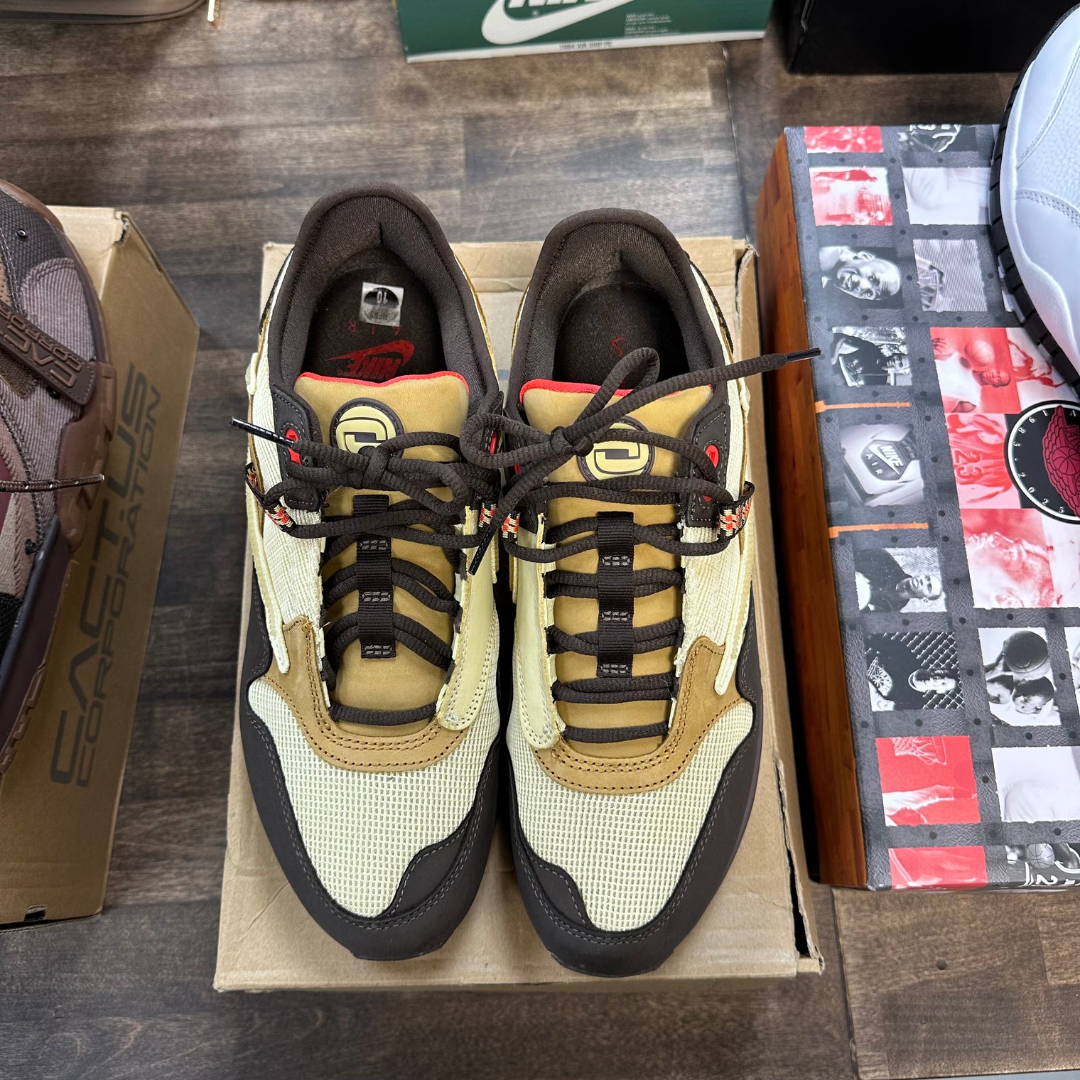 Travis Scott Cactus Jack Baroque Brown Nike Air Max 1 (USED)