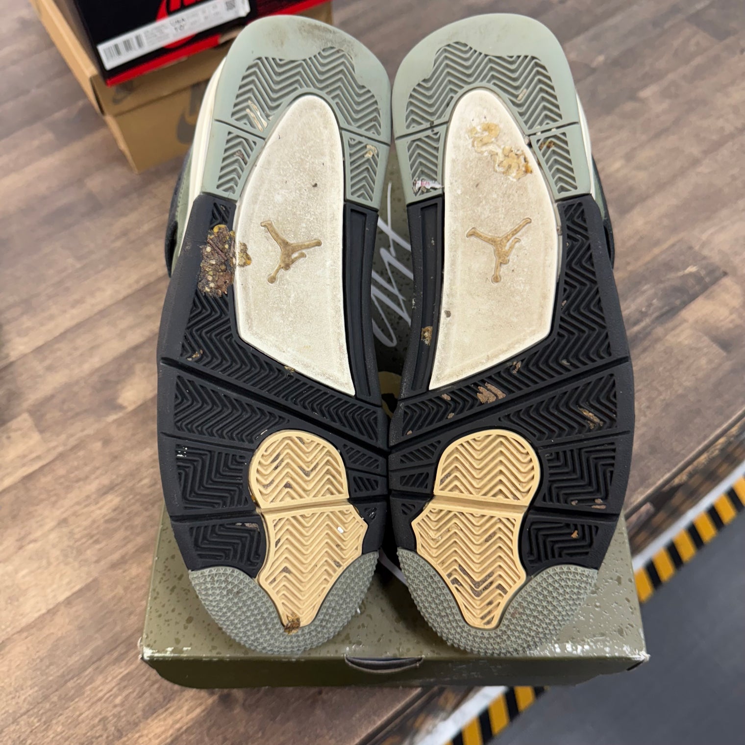 Craft Olive Jordan 4 Retro (Used)