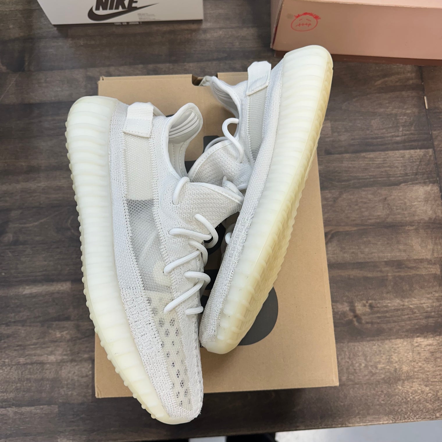Bone Yeezy 350 (USED)