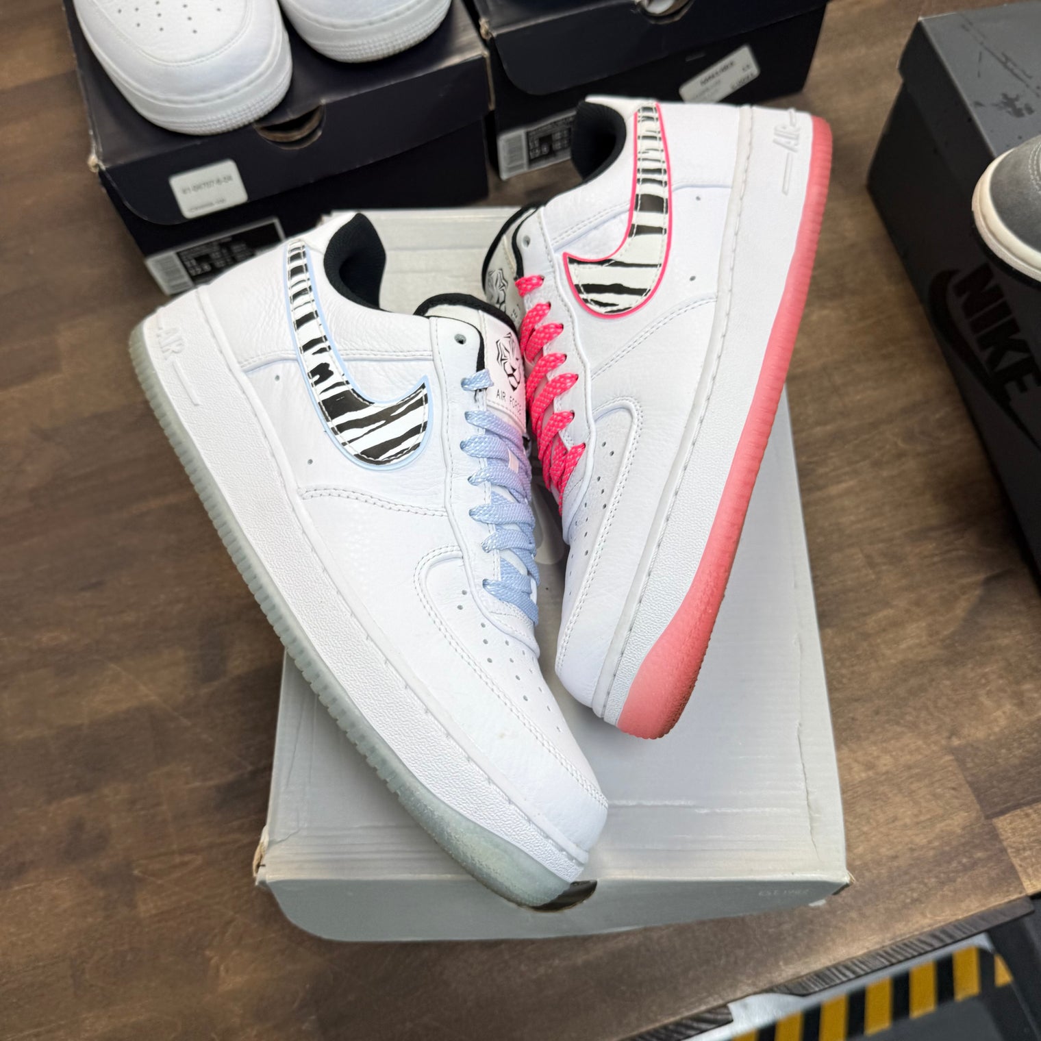 South Korea Nike Air Force 1 Low (USED)