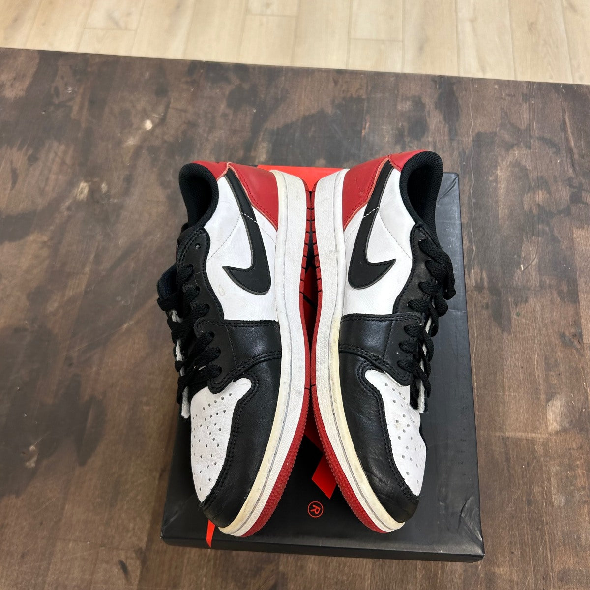 Jordan 1 Retro Low OG Black Toe (2023) - Image 3