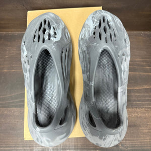 adidas Yeezy Foam RNR MX Granite - Image 4