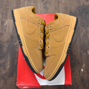 Nike Dunk Low Retro SE Wheat Gum - Image 1