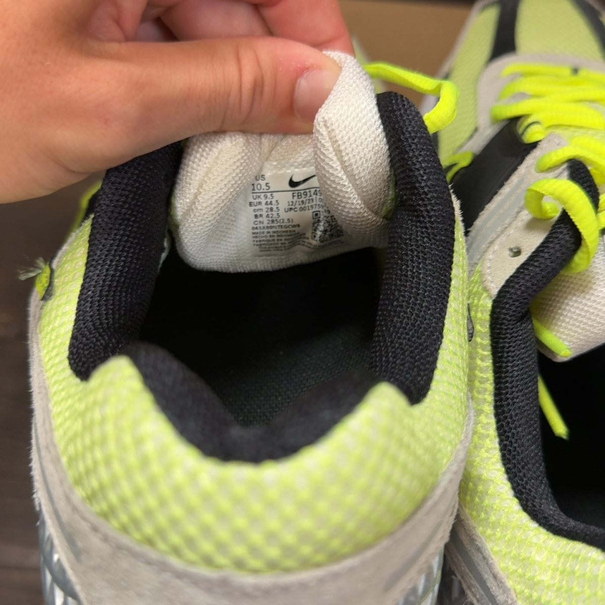 Nike Zoom Vomero 5 Life Lime Size 10.5 (Pre-Owned) - Image 7