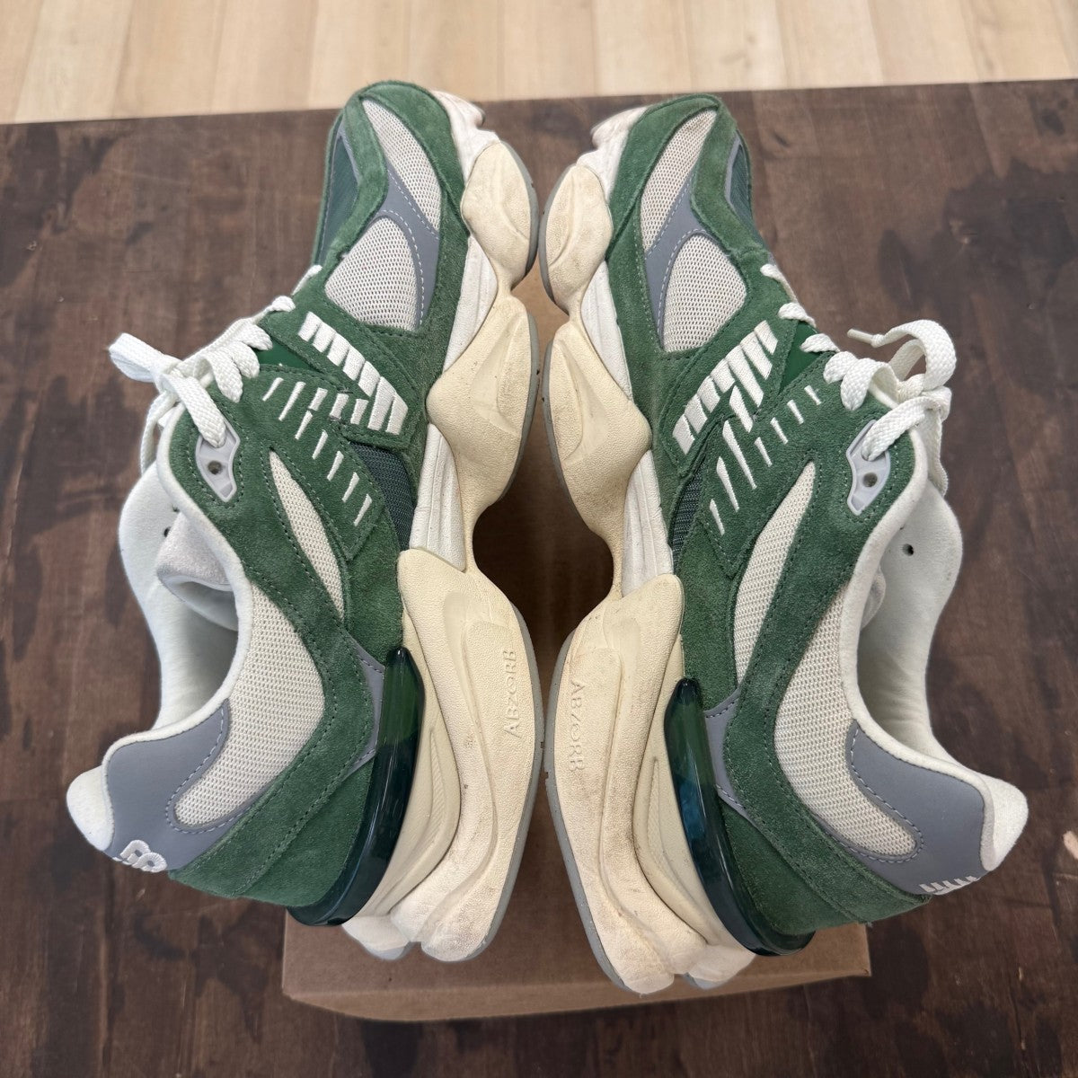 New Balance 9060 Nori Size 13 (Pre-Owned) - Image 4