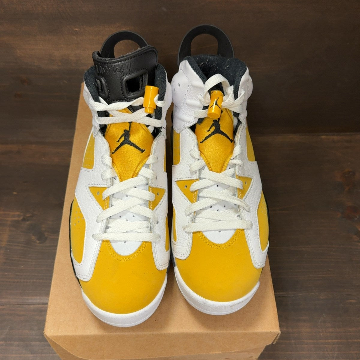 Jordan 6 Retro Yellow Ochre Size 8.5 (Pre-Owned) - Image 3