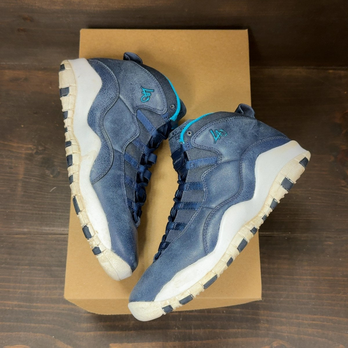 Jordan 10 Retro Los Angeles (GS) Size 6Y (Pre-Owned) - Image 2