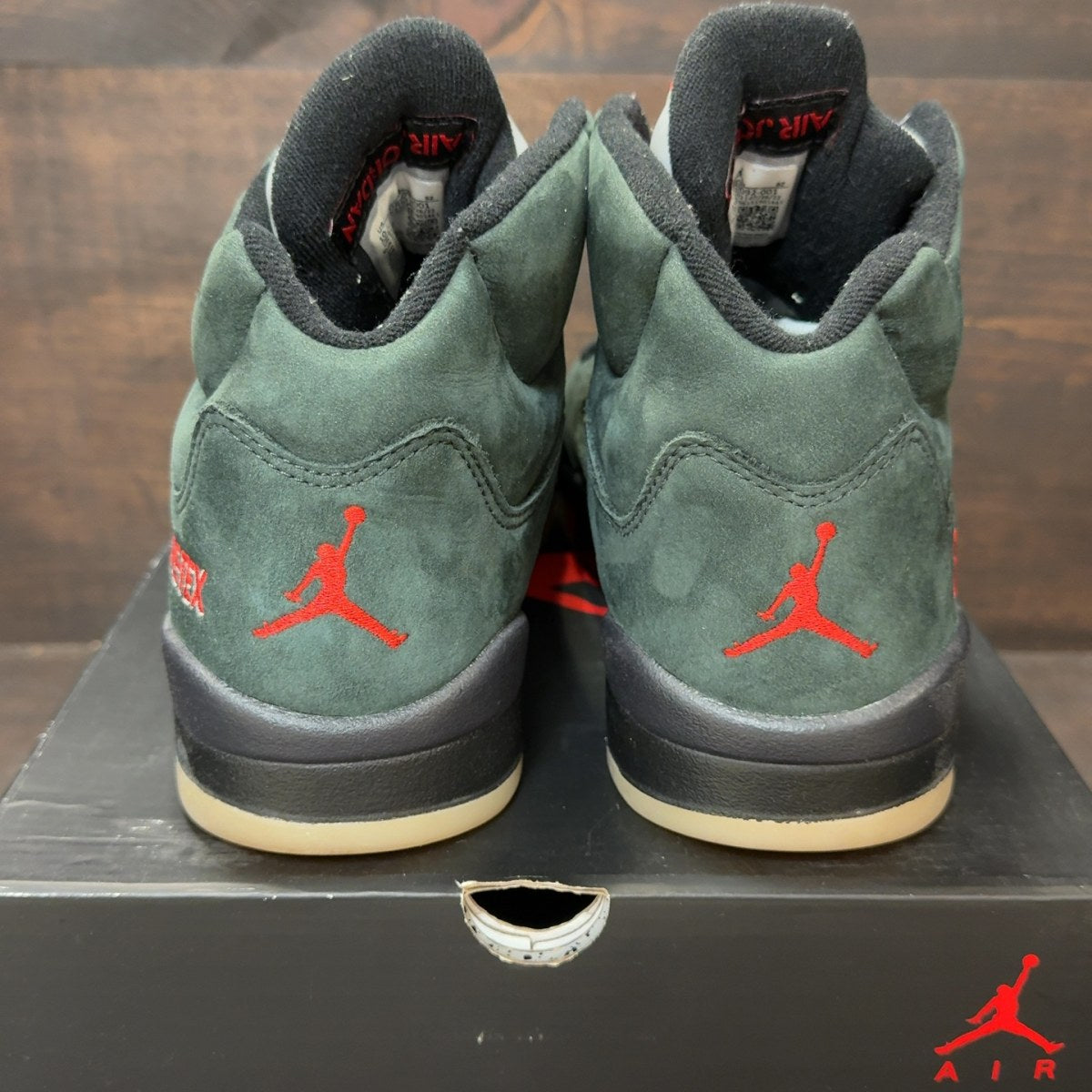 Jordan 5 Retro Gore-Tex Off Noir (Women's) Size 10.5W (Pre-Owned) - aux