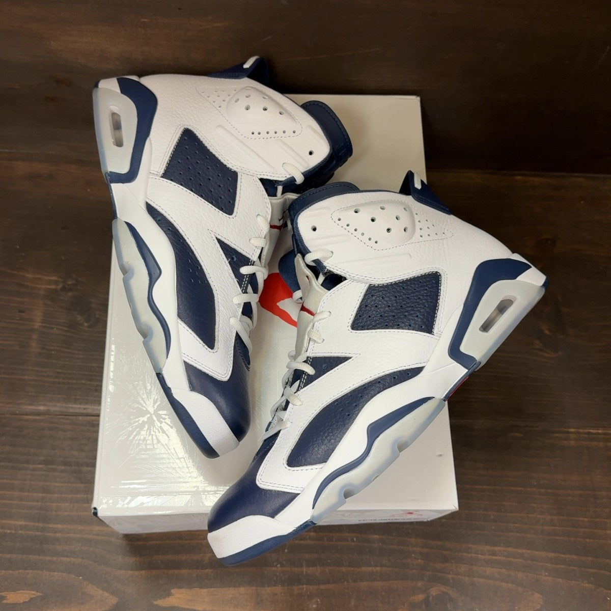 Jordan 6 Retro Olympic (2024) - Image 2