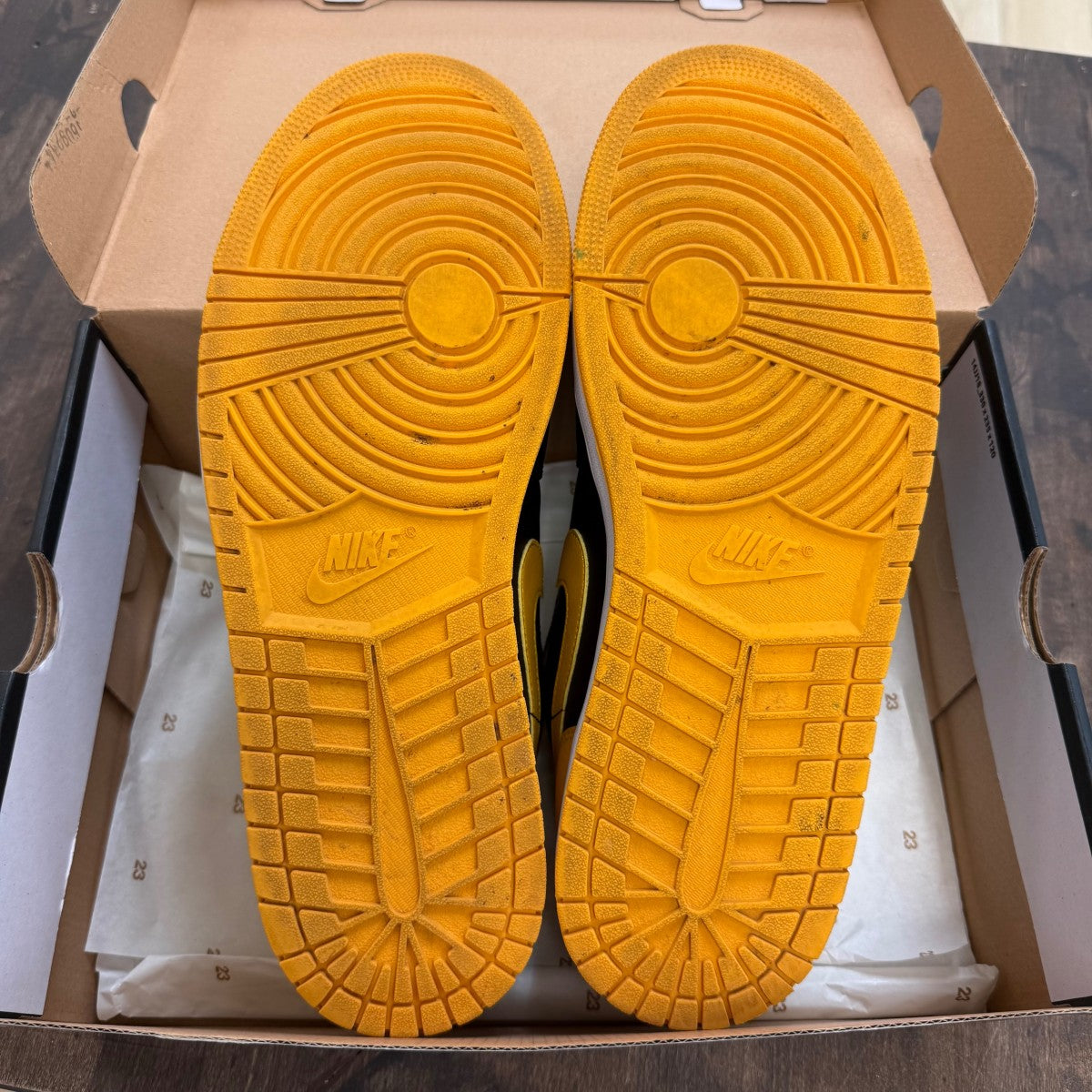 Jordan 1 Low Yellow Ochre - Image 3