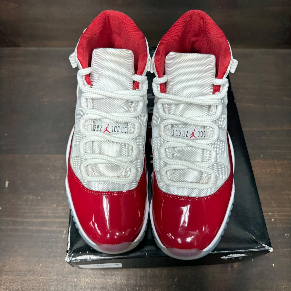 Jordan 11 Retro Cherry (2022) Size 8 (Pre-Owned) - side