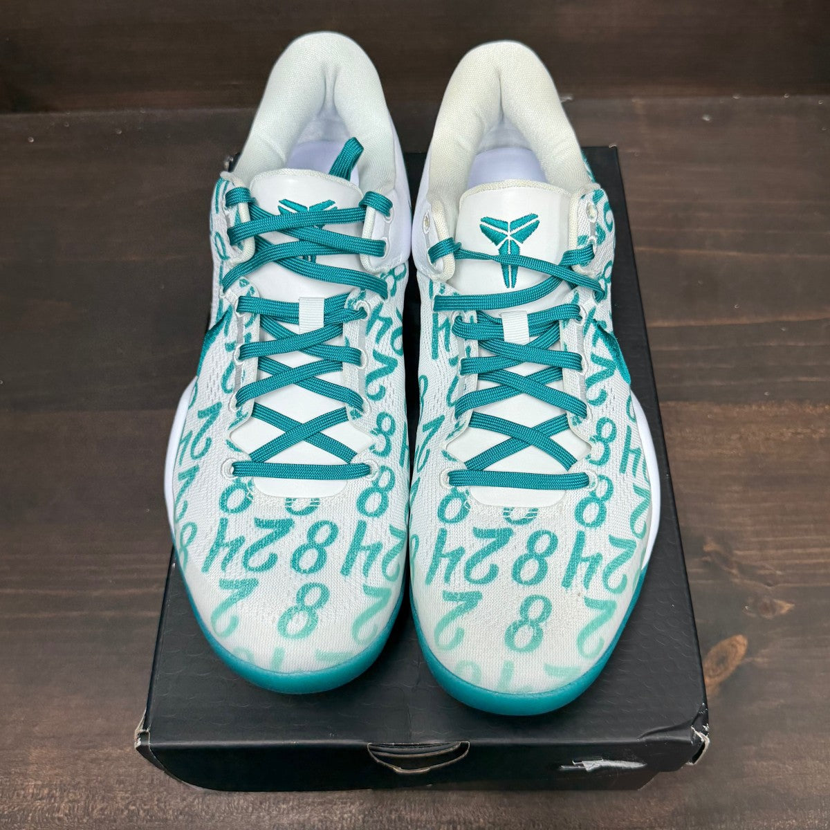 Nike Kobe 8 Protro Radiant Emerald - Image 3
