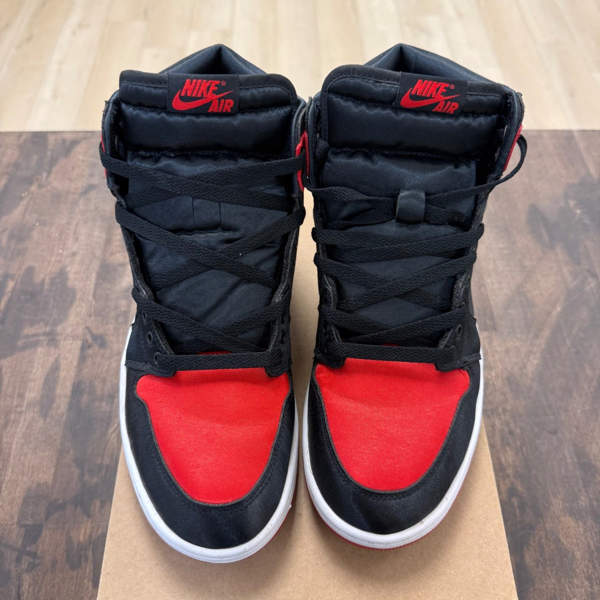 Jordan 1 Retro High OG Satin Bred (Women's) Size 11W (Pre-Owned) - Image 2