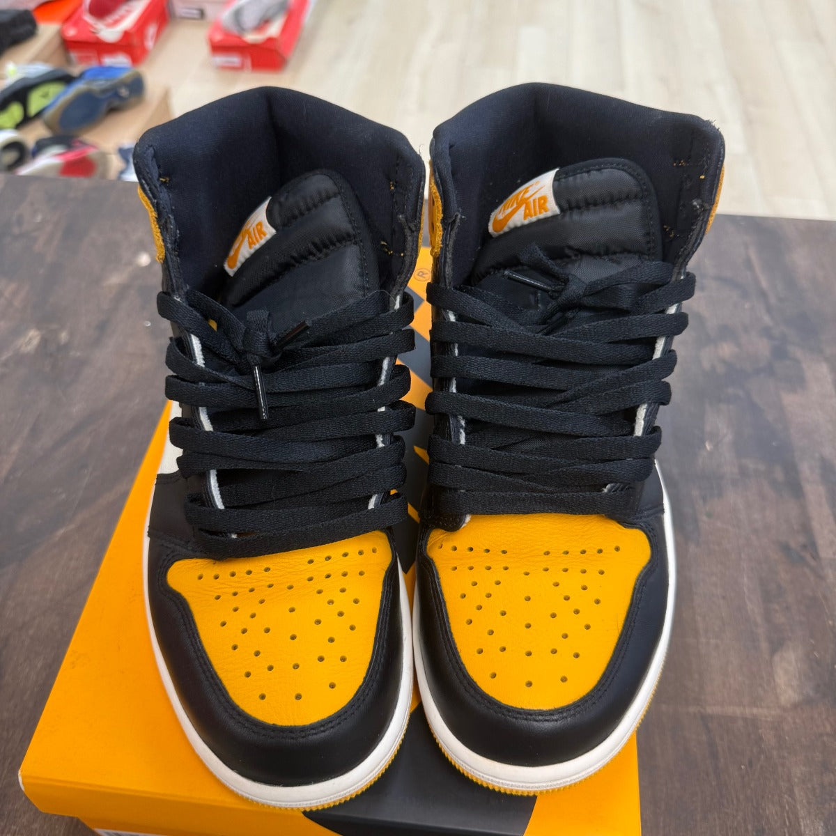 Jordan 1 Retro High OG Taxi - Image 2
