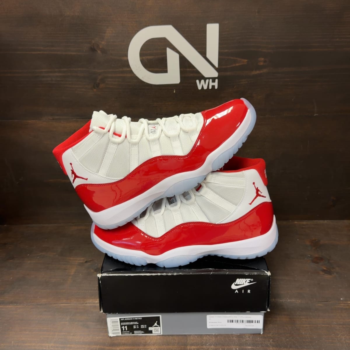 Jordan 11 Retro Cherry (2022) Size 11 (Pre-Owned) - front
