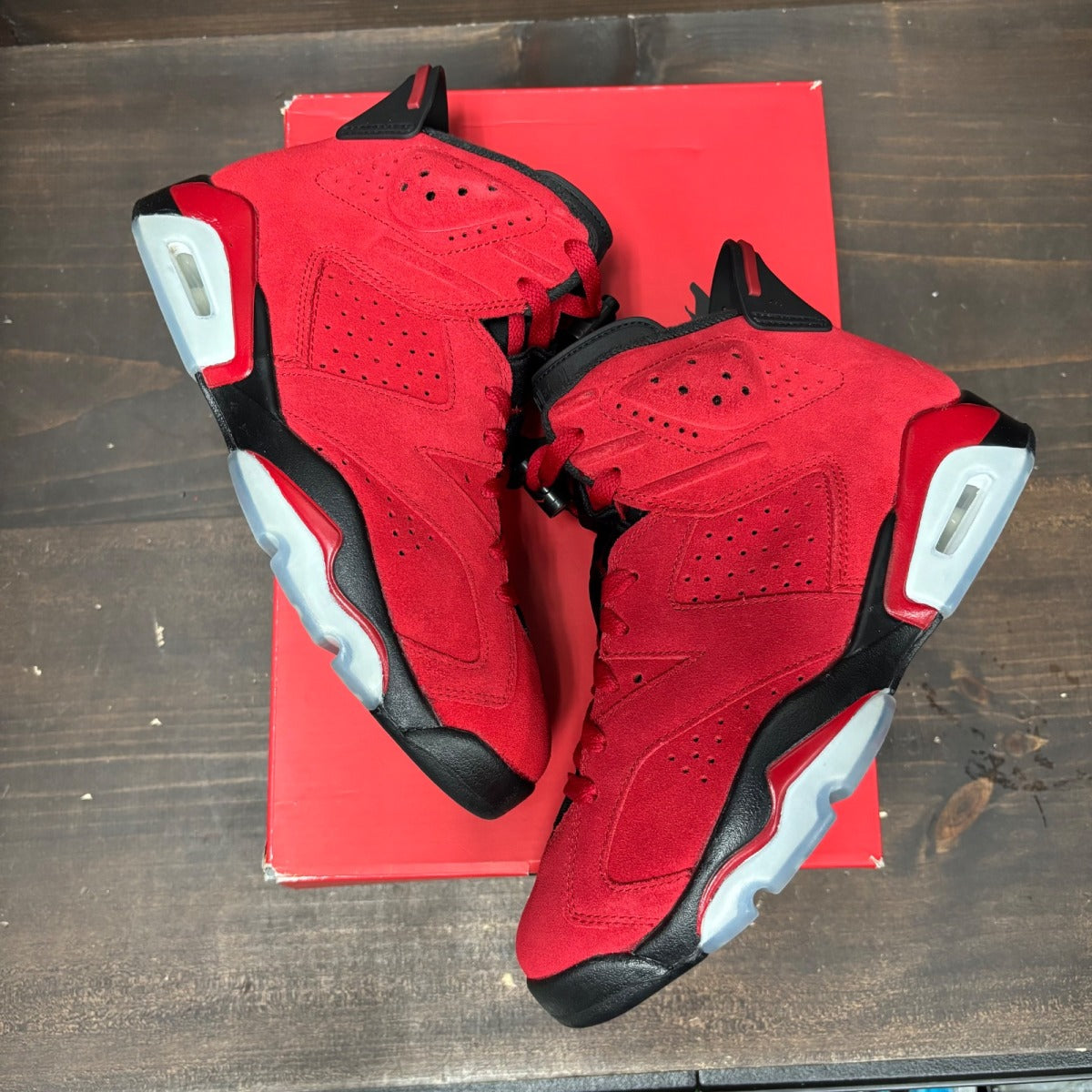 Jordan 6 Retro Toro Bravo Size 7 (Pre-Owned) - back