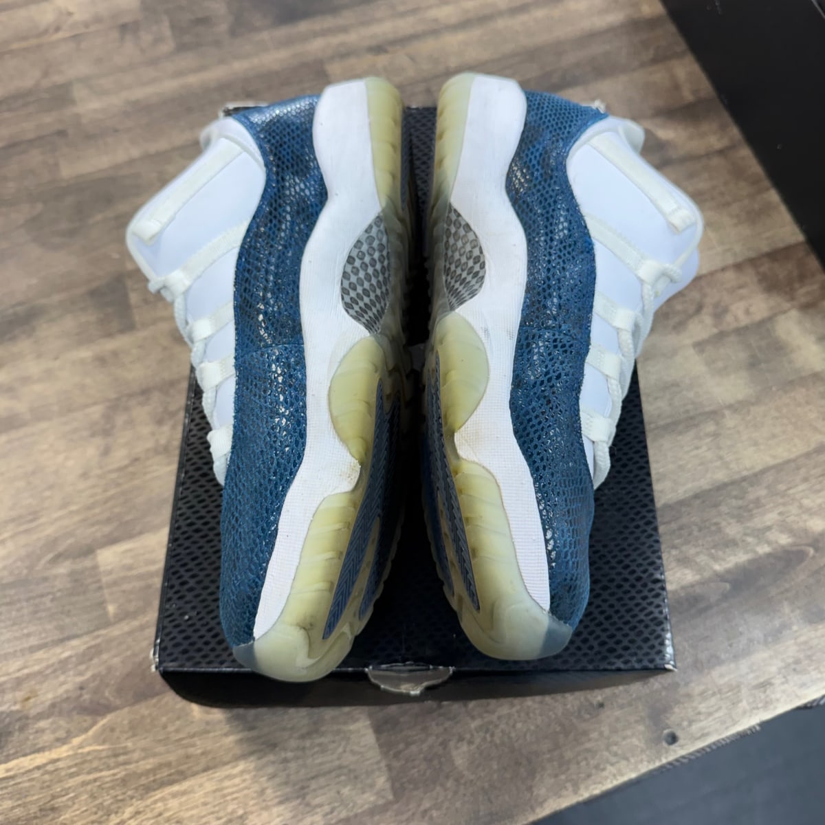 Jordan 11 Retro Low Snake Navy (2019) - Image 3