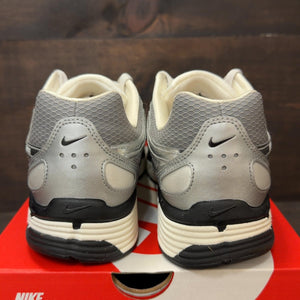 Nike P-6000 Metallic Silver Size 10.5 (Pre-Owned) - aux