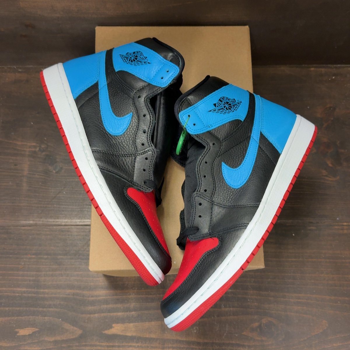 Jordan 1 Retro High NC to Chi (Women's) Size 13W - back