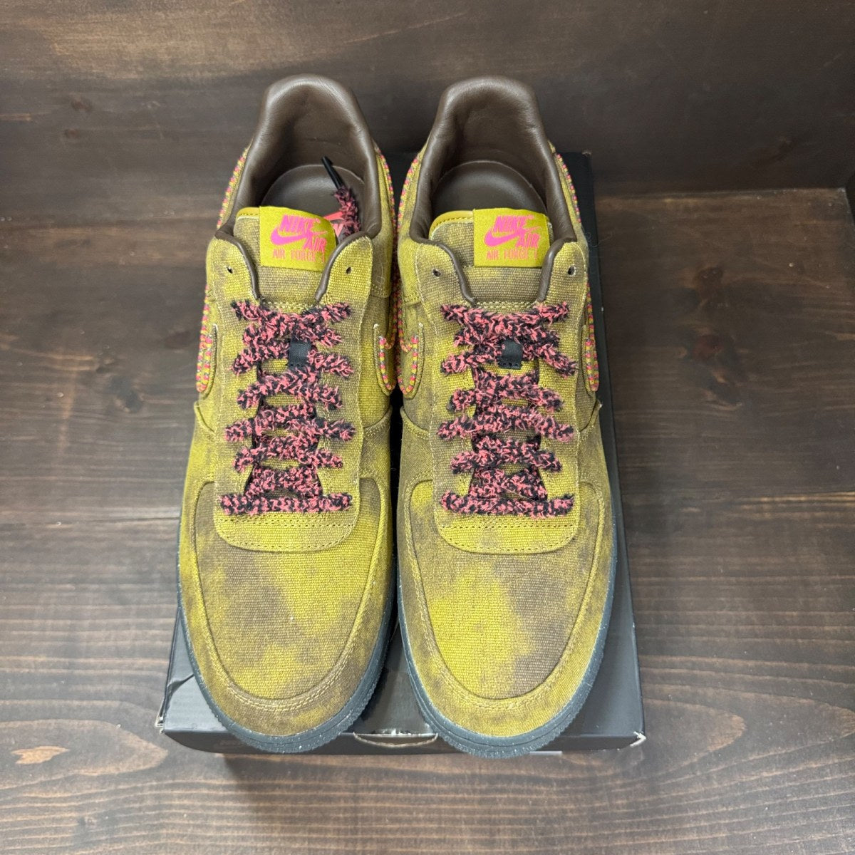 Nike Air Force 1 Low '07 QS Boucle Desert Moss Fierce Pink - Image 3