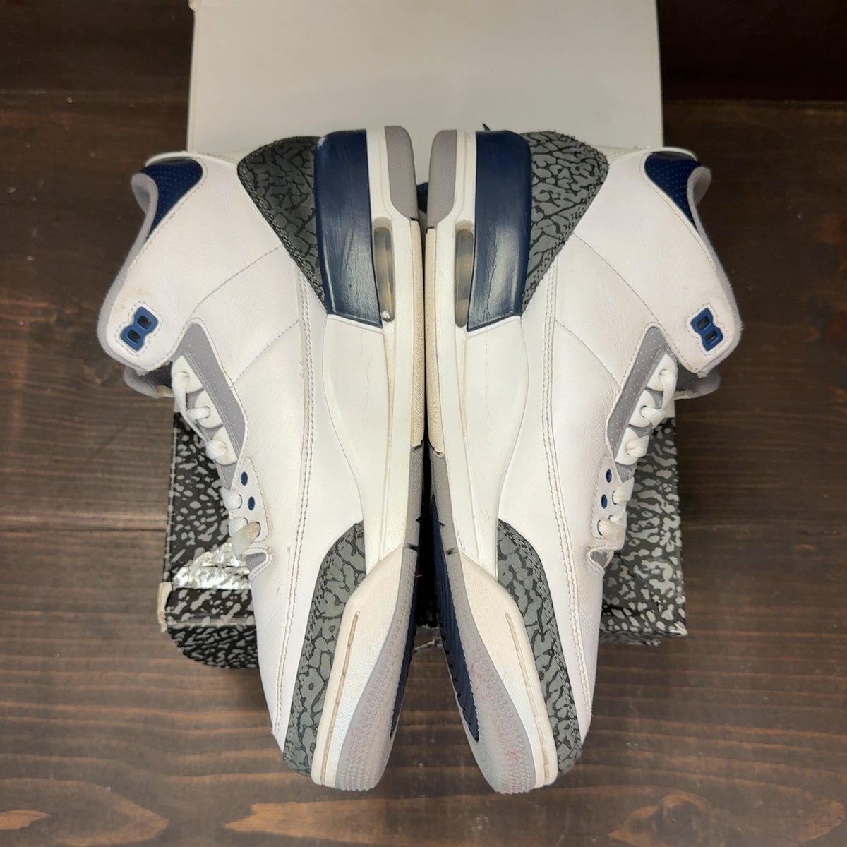 Jordan 3 Retro Midnight Navy Size 9 (Pre-Owned) - aux