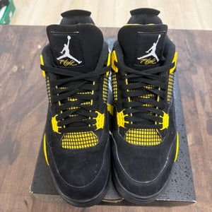 Jordan 4 Retro Thunder (2023) - Image 2