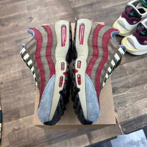 Nike Air Max 95 Freddy Krueger Size 11.5 (Pre-Owned) - Image 3