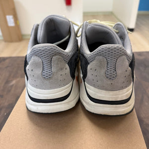 adidas Yeezy Boost 700 Wave Runner Size 12 (Pre-Owned) - Image 3