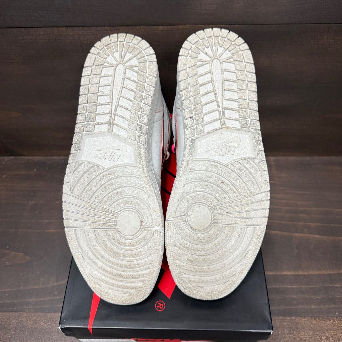 Jordan 1 Retro High OG Defiant SB NYC to Paris - Image 6