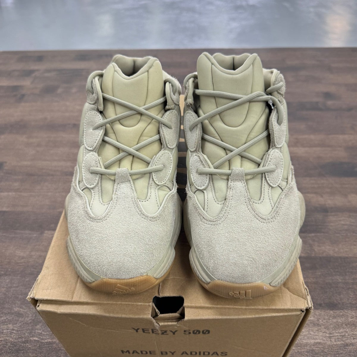 adidas Yeezy 500 Stone Size 9.5 (Pre-Owned) - Image 3