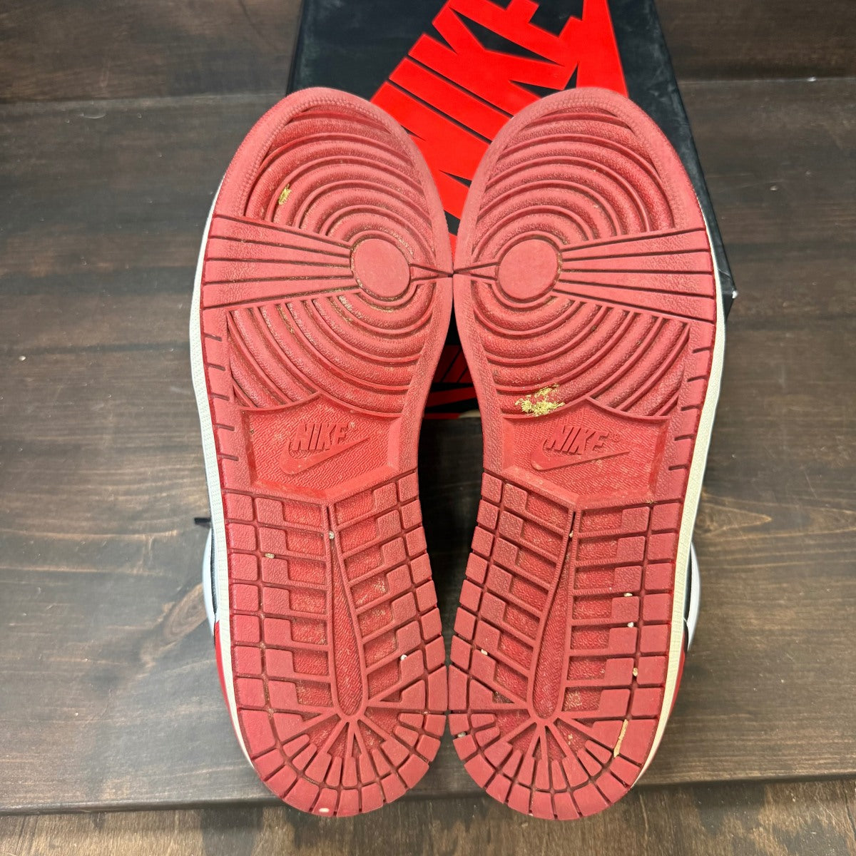 Air Jordan 1 Retro Low OG 'Chicago' 2016 Size 13 (Pre-Owned) - Image 6