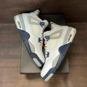 Jordan 4 Retro Midnight Navy (GS) Size 7Y (Pre-Owned) - back
