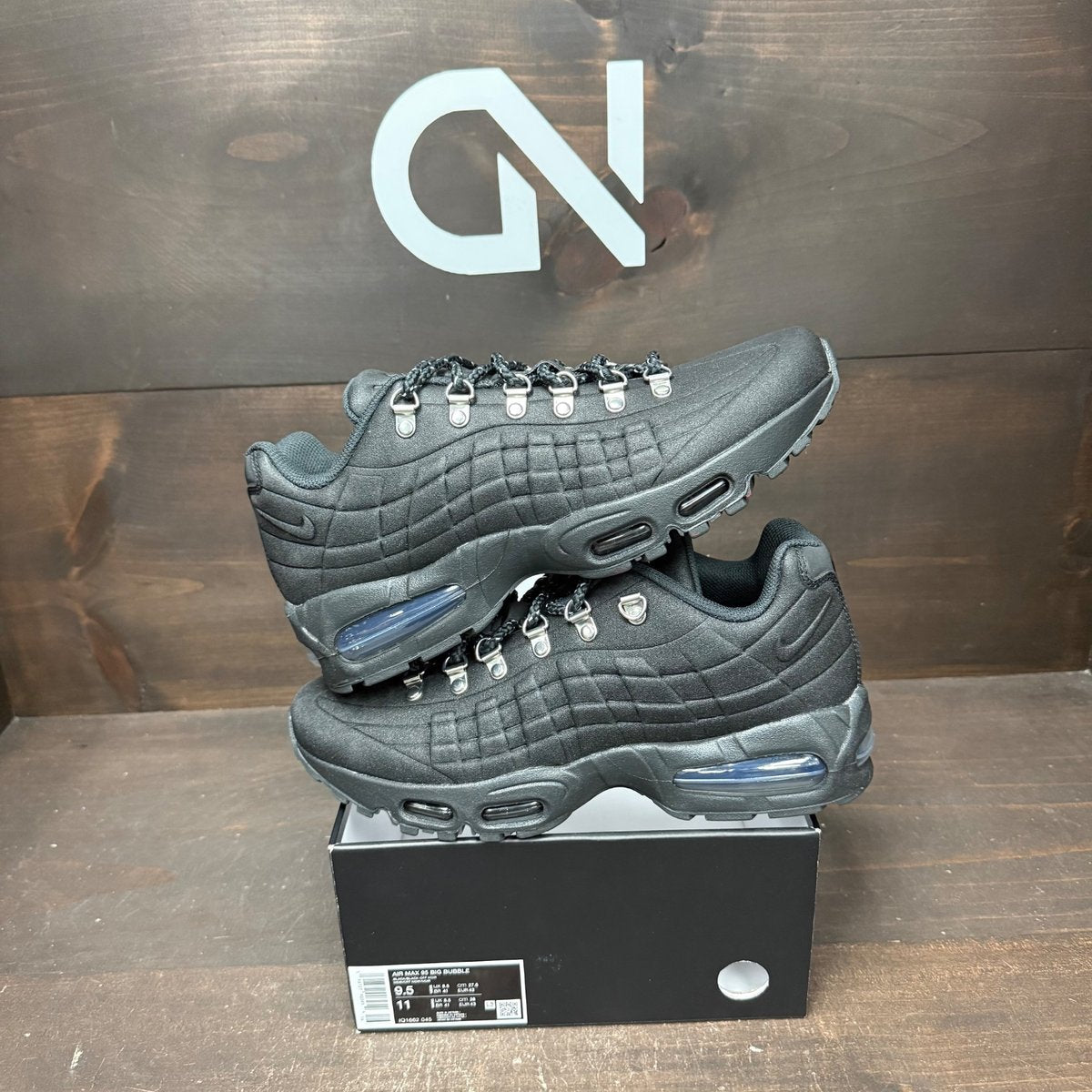 Nike Air Max 95 Big Bubble Family Reunion I-95 Size 9.5 - front