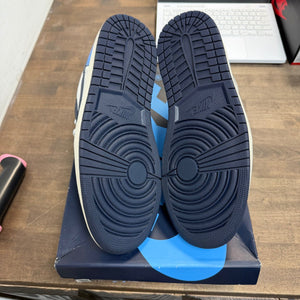 Jordan 1 Low OG Obsidian UNC - Image 4