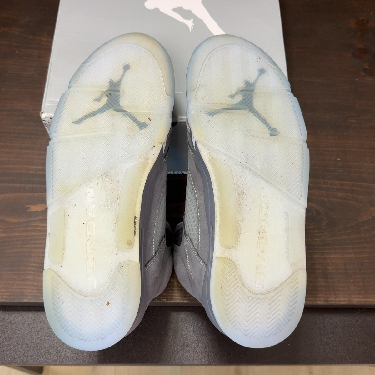 Jordan 5 Retro Wolf Grey (2026) - Image 8