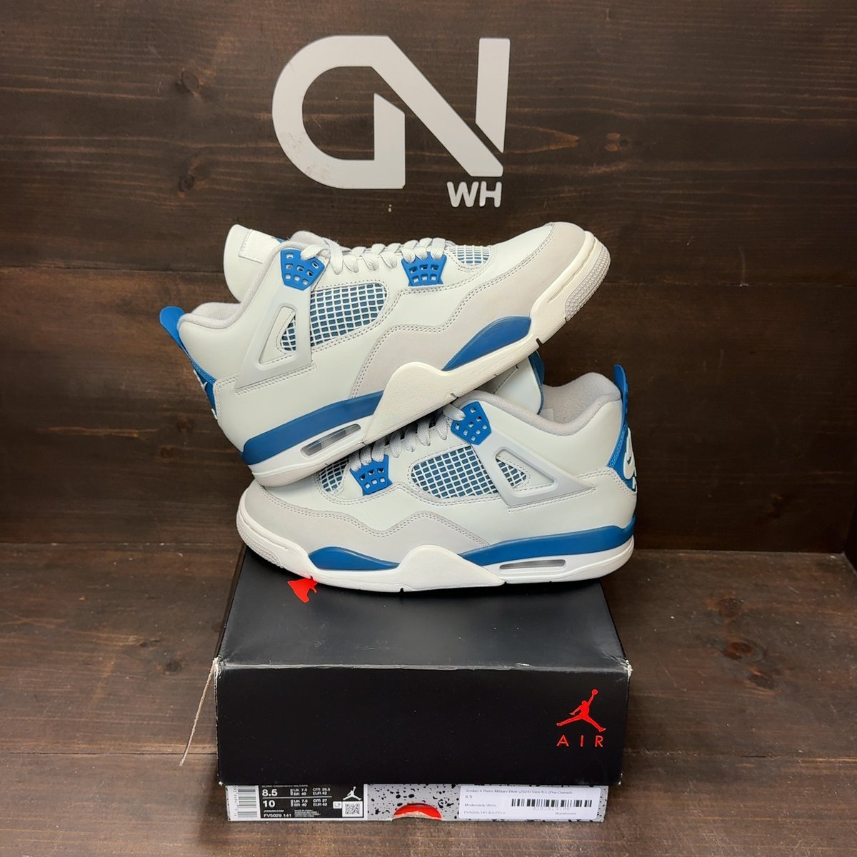 Jordan 4 Retro Military Blue (2024) Size 8.5 (Pre-Owned) - front