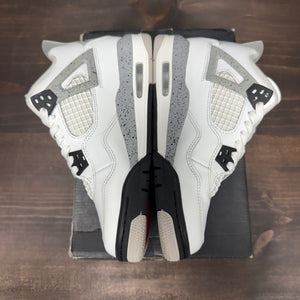 Jordan 4 Retro White Cement (2025) (GS) Size 4.5Y (Pre-Owned) - Image 2