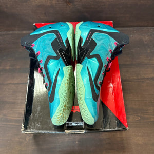 Nike LeBron 11 South Beach - Image 4